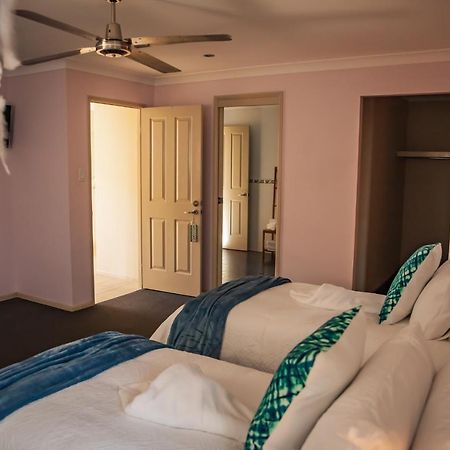 Beach Escape Magnesium Pool Dog Happy Gc Airport Appartement Gold Coast Buitenkant foto